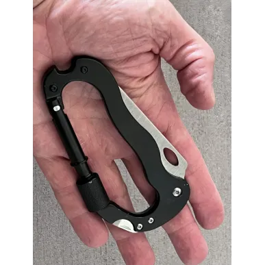 Carabiner folding knive